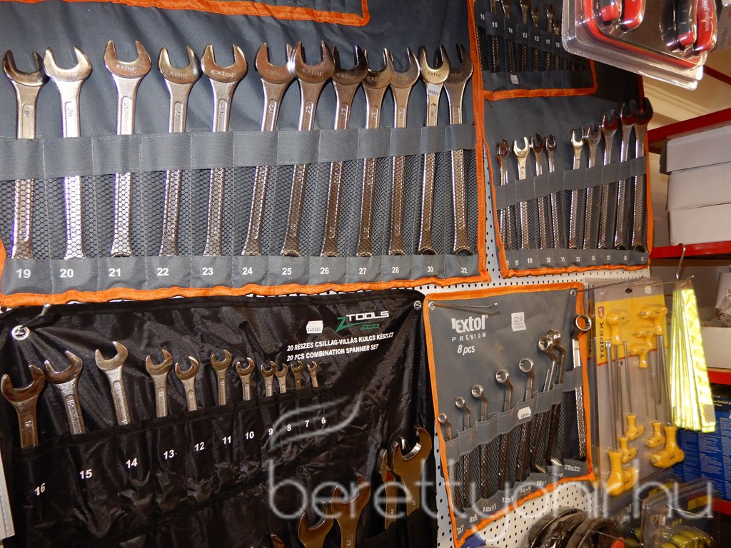 SZABÓ szerszámcentrum 11